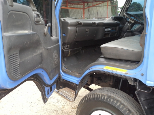 เสี่ยรัตน์  รับไปดูเเลแล้ว ขอบคุณครับ 6 ล้อดั้ม NQR150 เเรง เทอร์โบอินเตอร์ ห้างเเท้ รถสวยเดิมบาง เล่มพร้อมโอน พร้อมใช้งาน100\% ครบทุกระบบ เจ้าของขายเอง