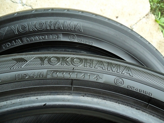 ยางซิ่งขอบ17 โยโกฮาม่า 215-50-R17 ลงพื้นปลายปี14 (4เส้น3,600) ยางซิ่งขอบ17 โยโกฮาม่า 215-50-R17 ลงพื้นปลายปี14 (4เส้น3,600)