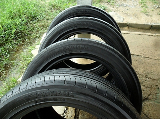 ยางซิ่งขอบ17 โยโกฮาม่า 215-50-R17 ลงพื้นปลายปี14 (4เส้น3,600) ยางซิ่งขอบ17 โยโกฮาม่า 215-50-R17 ลงพื้นปลายปี14 (4เส้น3,600)