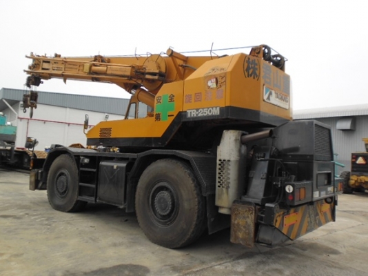 ขายรถเครน TADANO TR250M-5 สนใจติดต่อหนึ่ง 061-4194021