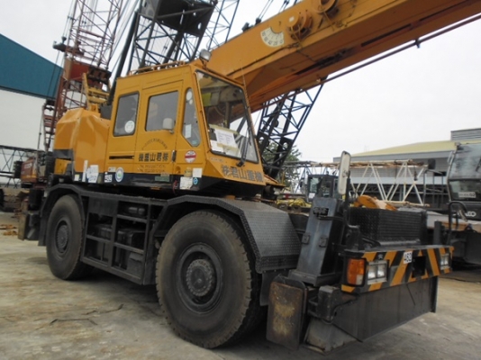 ขายรถเครน TADANO TR250M-5 สนใจติดต่อหนึ่ง 061-4194021