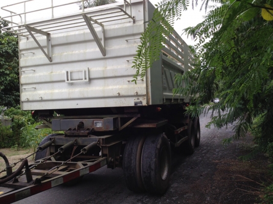 ลูกพ่วงดั้ม3คาน ปี2554 ไม่เคยบรรทุกดิน บรรทุกยางแผ่นแห้ง. สวยมากๆ