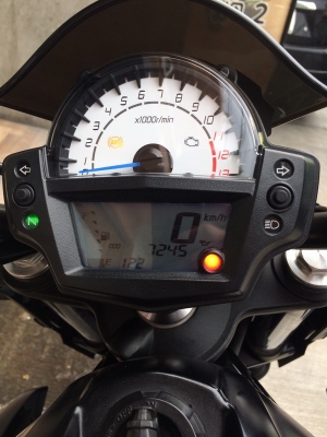 ER6n สีดำสีเดิม Model year2014(ABS)