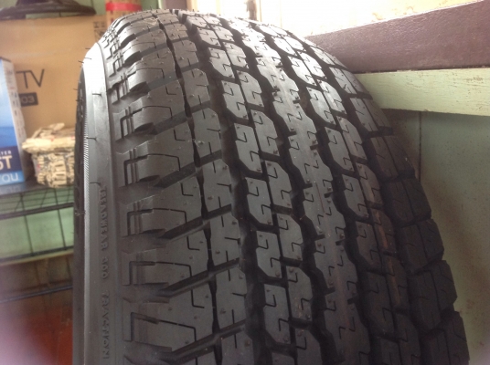 ขายยาง BRIDGESTONE (บริดสโตน) 255/65 ขอบ 17 ยางใหม่ ยังไม่เคยใช้เลย 1เส้น