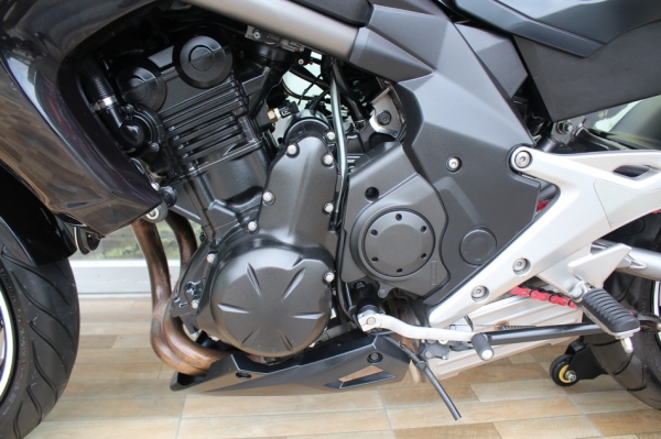 ขาย ER6nปี2012(ABS) วิ่งน้อย. รถบ้านแท้ รถสวยมือเดียว