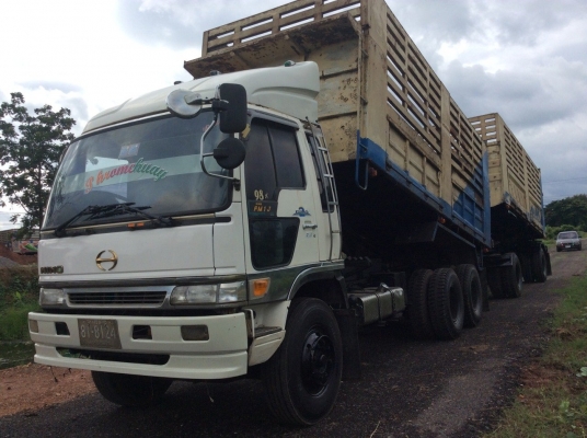 10ล้อHINOFM(2 เพลา) ดั๊ม เครื่องP11CTD(320แรง) เกียร์อิตัน ช่วงล่างZM10น็อต รถสวย ยางดีมากทุกเส้น รถพร้อมใช้งาน ขาย 1,180,000 บาท( ศุภากร 081-1903107 , 081-4252943)