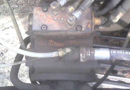 **285,000 บ.ต่อรอง/// แบคโฮ KOMATSU PC120-3 **ขาย KOMATSU 120 แบคโฮสภาพพร้อมลุย KOMATSU PC120-3 คอนโทรลยาว เครื่องเดิม ปั้มเดิม เครื่องKOMATSU 6D95L-6สูบ 85HP เครื่องดี แน่น แรงดี ปั้มดี แรง ทำงานดี เร็วดี บูมอาร์มดี สวย มีปะบ้างนิดๆหน่อยๆ บุ้งกี๋ดี บูท/ส **285,000 บ.ต่อรอง/// แบคโฮ KOMATSU PC120-3 **ขาย KOMATSU 120 แบคโฮสภาพพร้อมลุย KOMATSU PC120-3 คอนโทรลยาว เครื่องเดิม ปั้มเดิม เครื่องKOMATSU 6D95L-6สูบ 85HP เครื่องดี แน่น แรงดี ปั้มดี แรง ทำงานดี เร็วดี บูมอาร์มดี สวย มีปะบ้างนิดๆหน่อยๆ บุ้งกี๋ดี บูท/ส