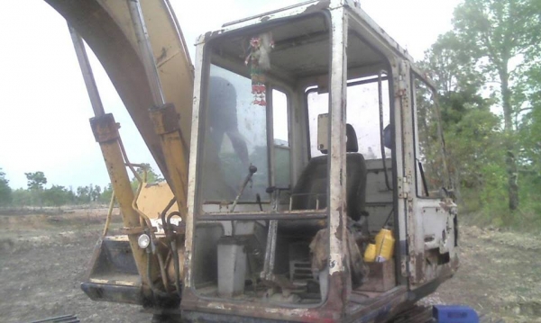 **285,000 บ.ต่อรอง/// แบคโฮ KOMATSU PC120-3 **ขาย KOMATSU 120 แบคโฮสภาพพร้อมลุย KOMATSU PC120-3 คอนโทรลยาว เครื่องเดิม ปั้มเดิม เครื่องKOMATSU 6D95L-6สูบ 85HP เครื่องดี แน่น แรงดี ปั้มดี แรง ทำงานดี เร็วดี บูมอาร์มดี สวย มีปะบ้างนิดๆหน่อยๆ บุ้งกี๋ดี บูท/ส **285,000 บ.ต่อรอง/// แบคโฮ KOMATSU PC120-3 **ขาย KOMATSU 120 แบคโฮสภาพพร้อมลุย KOMATSU PC120-3 คอนโทรลยาว เครื่องเดิม ปั้มเดิม เครื่องKOMATSU 6D95L-6สูบ 85HP เครื่องดี แน่น แรงดี ปั้มดี แรง ทำงานดี เร็วดี บูมอาร์มดี สวย มีปะบ้างนิดๆหน่อยๆ บุ้งกี๋ดี บูท/ส