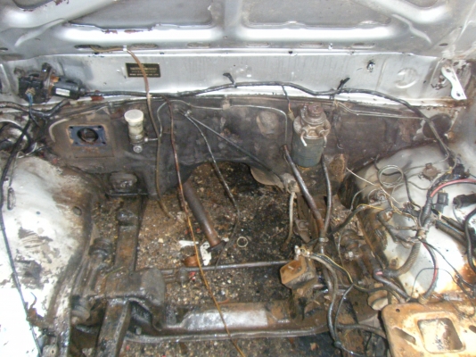 ขายหัวเก๋ง มิตซูแอร์โร่บอดี้ ตัดผุแล้ว เบอะครบ ขาย15,000 เหลือทำสีอย่างเดียวครับ 0892095791