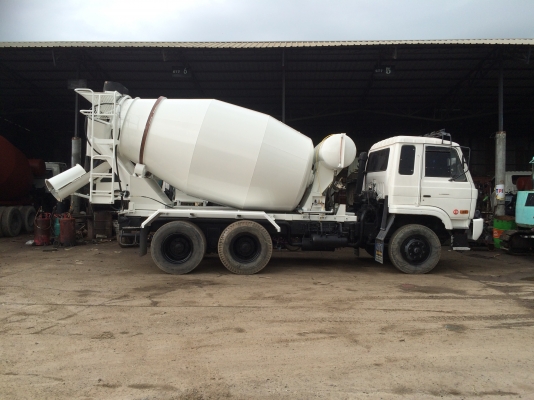 รถโม่ปูนนิสสัน 10 ล้อ 290 แรง โม่ใหม่ 7 คิว รหัสสินค้า B4-327