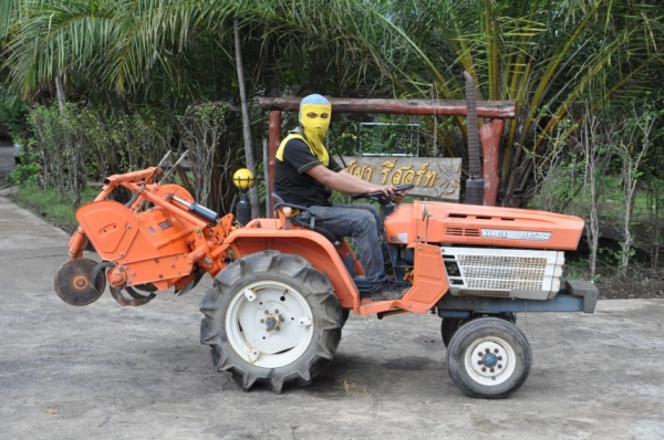 ขายรถไถKUBOTA B1500 พร้อมโรตารี่หลัง สภาพสวยเดิมญี่ปุ่นไม่เคยใช้ในไทย 75,000เท่านั้น!!