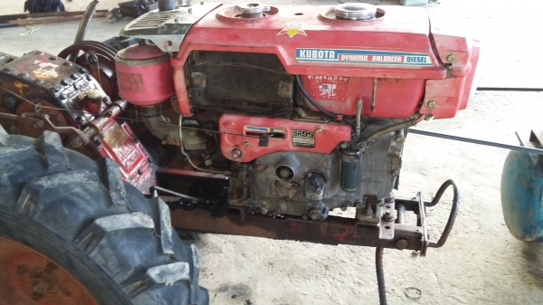 ส่งไปใช้เเรงงาน จ.เพรชบูรณ์ครับ ขายเครื่องคูโบต้าET95 พร้อมโครงเกียร์บิ้กจิ๋