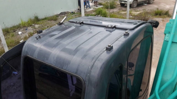 Sk200-8 YN12 superX. 6700 ชม.  เอกสารอินวอยล์. รถสวยมสกๆ. เดิมๆ