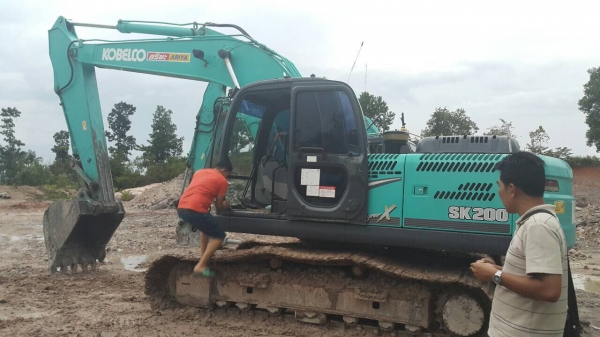 Sk200-8 YN12 superX. 6700 ชม.  เอกสารอินวอยล์. รถสวยมสกๆ. เดิมๆ