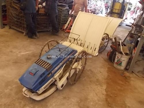 รถปลูกข้าวดำนาแบบเดินตาม  ISEKI  PF251-80   รหัสสินค้า : 80802834 Line ID: nihonmono หรือเพิ่มเติมไดที่ www.nihonmono.com