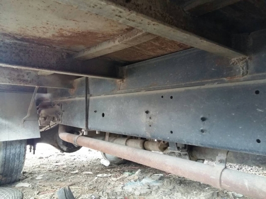 ขายรถ HINO FC174A ปี46 เครื่อง HO7C 185แรงม้า พื้นเทนเลอร์ เครื่องดี คัสซีสวย