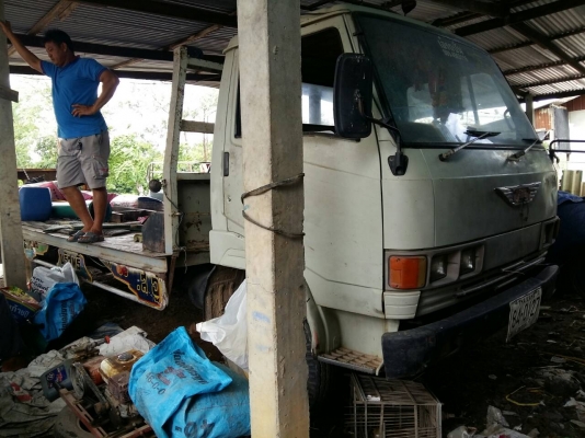 ขายรถ HINO FC174A ปี46 เครื่อง HO7C 185แรงม้า พื้นเทนเลอร์ เครื่องดี คัสซีสวย