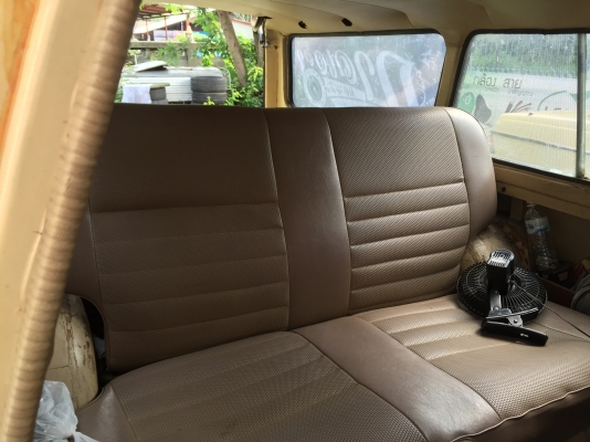 รถแวน เรโทร ปั้นมากับมือ ขายถูกๆครับ