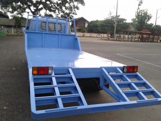 6 ล้อ เทเลอร์ สนใจโทรสอบถามได้ 0898500086 0910677574