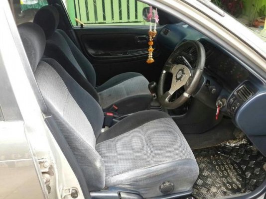 ขายสามห่วง เครื่อง 1.6 หัวฉีด เกียร์ธรรมดา ไม่แก๊ส ขายสามห่วง เครื่อง 1.6 หัวฉีด เกียร์ธรรมดา ไม่แก๊ส