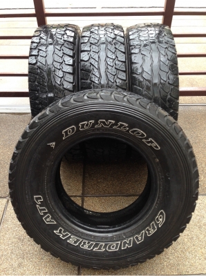 ยาง All Dunlop 30 9.5 R15 กลางปี11 ราคาไม่แพง