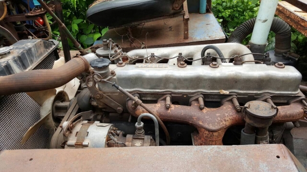 ขายรถอีแต๋นจัมโบ้ ยาง 900 คัสซี NISSAN UG สวยตลอดเส้น เครื่อง 6BB1 145 แรงม้า พร้อมตู้นวดข้าวไทยเส็ง 8 ฟุต