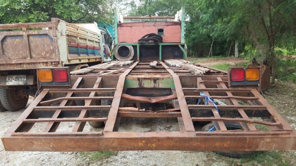 ขายเทนเลอร์ 10 ล้อหัวยาว 2 เพลา ช่วงล่วง FUSO เครื่อง EH700 168 แรงม้า เกียร์ HO สโลว์กลาง เบรคทิฟฟี่ พาวเวอร์ คานหน้าใหญ่ ทะเบียนพร้อมโอน ราคาต่อรองได้ครับ