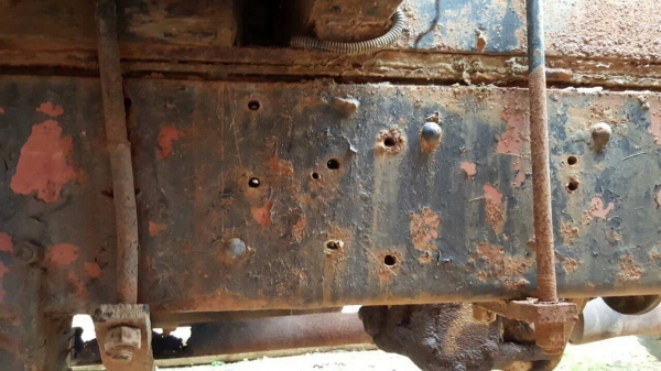 ขายเทนเลอร์ 10 ล้อหัวยาว 2 เพลา ช่วงล่วง FUSO เครื่อง EH700 168 แรงม้า เกียร์ HO สโลว์กลาง เบรคทิฟฟี่ พาวเวอร์ คานหน้าใหญ่ ทะเบียนพร้อมโอน ราคาต่อรองได้ครับ