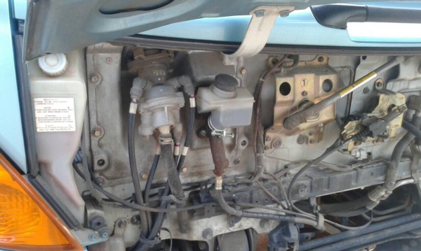 ขาย6ล้อHINO MEGA144แรง ปี48 ตู้แห้งยาว5.60เมตร รถเดิมๆ