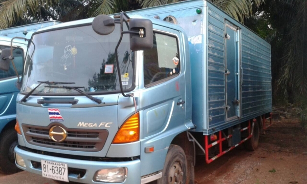 ขาย6ล้อHINO MEGA144แรง ปี48 ตู้แห้งยาว5.60เมตร รถเดิมๆ