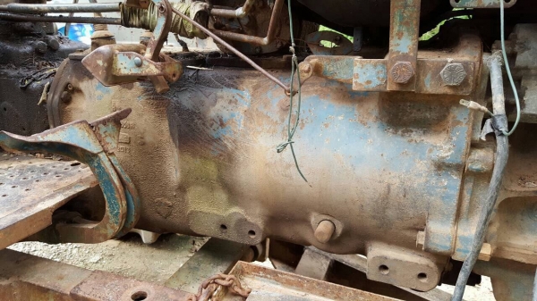 ขายรถไถฟอร์ด 5500 เครื่อง T3 เอกสารเล่มทะเบียนครบ รถใช้งานอยู่ทุกวัน อุปกรณ์มีผานดันหน้า และผาน 3 ราคาต่อรองได้ครับ