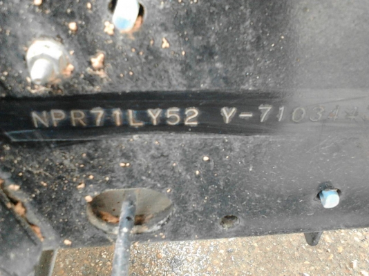 รถอีซูซู 6 ล้อรั้ว NPR 130 แรงม้า. ปี 46    สนใจติดต่อ  081 - 6079515