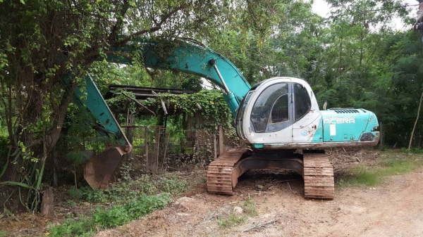 ขายแบคโฮ KOBELCO SK200-5 Super ACERA เก่านอก เอกสารเล่มทะเบียนครบ จอครบไฟฟ้าเต็ม ทำงานไม่โหลด ช่วงล่าง+เอวแน่น ราคาคุยกันได้ครับ