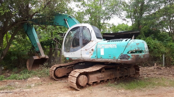 ขายแบคโฮ KOBELCO SK200-5 Super ACERA เก่านอก เอกสารเล่มทะเบียนครบ จอครบไฟฟ้าเต็ม ทำงานไม่โหลด ช่วงล่าง+เอวแน่น ราคาคุยกันได้ครับ