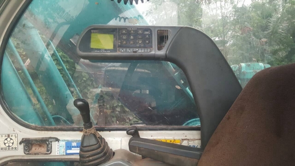 ขายแบคโฮ KOBELCO SK200-5 Super ACERA เก่านอก เอกสารเล่มทะเบียนครบ จอครบไฟฟ้าเต็ม ทำงานไม่โหลด ช่วงล่าง+เอวแน่น ราคาคุยกันได้ครับ