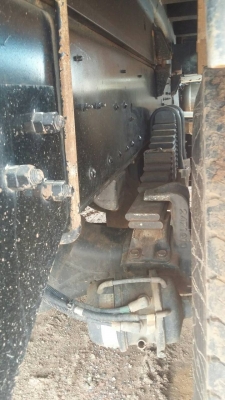 รถอีซูซุ 10 ล้อดั้ม FXZ 360 แรงม้า. ปี 57  ( รถวิ่ง 3x,xxx กว่า กม. )       สนใจติดต่อ  081 - 6079515