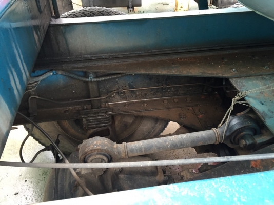 รถฮีโน่  10  ล้อ โม่ปูน 330 แรงม้า. ปี 53  ( รถวิ่ง 2xx,xxx กม. )  , ( มีขาย 3 คัน. )    สนใจติดต่อ  081 - 6079515