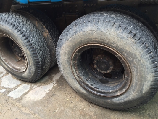 รถฮีโน่  10  ล้อ โม่ปูน 330 แรงม้า. ปี 53  ( รถวิ่ง 2xx,xxx กม. )  , ( มีขาย 3 คัน. )    สนใจติดต่อ  081 - 6079515