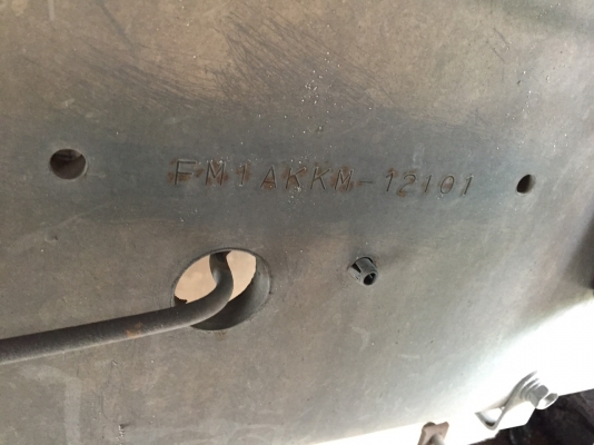 รถฮีโน่  10  ล้อ โม่ปูน 330 แรงม้า. ปี 53  ( รถวิ่ง 2xx,xxx กม. )  , ( มีขาย 3 คัน. )    สนใจติดต่อ  081 - 6079515