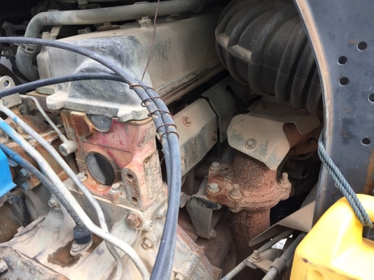 รถฮีโน่  10  ล้อ โม่ปูน 330 แรงม้า. ปี 53  ( รถวิ่ง 2xx,xxx กม. )  , ( มีขาย 3 คัน. )    สนใจติดต่อ  081 - 6079515