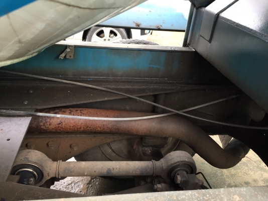 รถฮีโน่  10  ล้อ โม่ปูน 330 แรงม้า. ปี 53  ( รถวิ่ง 2xx,xxx กม. )  , ( มีขาย 3 คัน. )    สนใจติดต่อ  081 - 6079515