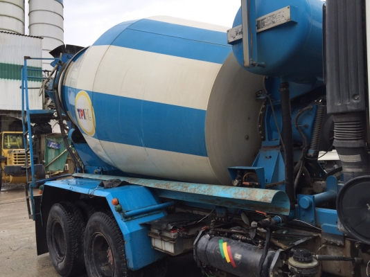 รถฮีโน่  10  ล้อ โม่ปูน 330 แรงม้า. ปี 53  ( รถวิ่ง 2xx,xxx กม. )  , ( มีขาย 3 คัน. )    สนใจติดต่อ  081 - 6079515