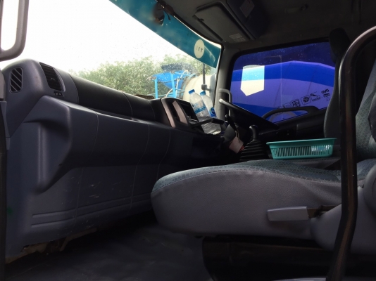 รถฮีโน่  10  ล้อ โม่ปูน 330 แรงม้า. ปี 53  ( รถวิ่ง 2xx,xxx กม. )  , ( มีขาย 3 คัน. )    สนใจติดต่อ  081 - 6079515