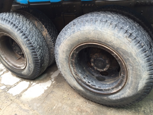 รถฮีโน่  10  ล้อ โม่ปูน 330 แรงม้า. ปี 53  ( รถวิ่ง 2xx,xxx กม. )  , ( มีขาย 3 คัน. )    สนใจติดต่อ  081 - 6079515