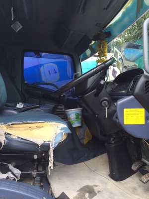 รถฮีโน่  10  ล้อ โม่ปูน 330 แรงม้า. ปี 53  ( รถวิ่ง 2xx,xxx กม. )  , ( มีขาย 3 คัน. )    สนใจติดต่อ  081 - 6079515