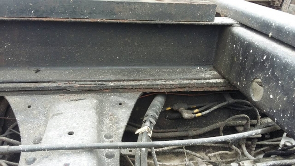 รถอีซูซุ 10 ล้อดั้ม FXZ  320 แรงม้า. ปี 51  ( รถวิ่ง 1xx,xxx กว่า กม. )     สนใจติดต่อ   081 - 6079515