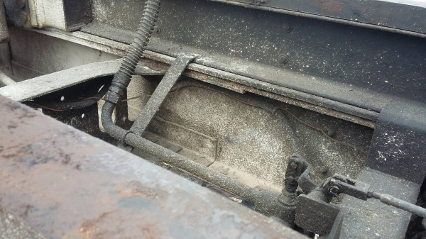 รถอีซูซุ 10 ล้อดั้ม FXZ  320 แรงม้า. ปี 51  ( รถวิ่ง 1xx,xxx กว่า กม. )     สนใจติดต่อ   081 - 6079515