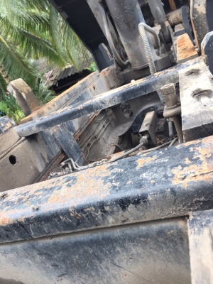 รถอีซูซุ 10 ล้อดั้ม FXZ  240 แรงม้า. ปี 39.  ( นางฟ้าแท้. )    สนใจติดต่อ  081 - 6079515