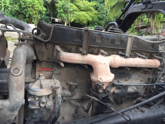 รถอีซูซุ 10 ล้อดั้ม FXZ  240 แรงม้า. ปี 39.  ( นางฟ้าแท้. )    สนใจติดต่อ  081 - 6079515