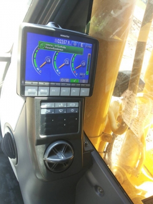 ขายด่วน!! Komatsu PC200-8MO 5,000 ชม. สภาพสวยค่ะ ขายด่วน!! Komatsu PC200-8MO 5,000 ชม. สภาพสวยค่ะ